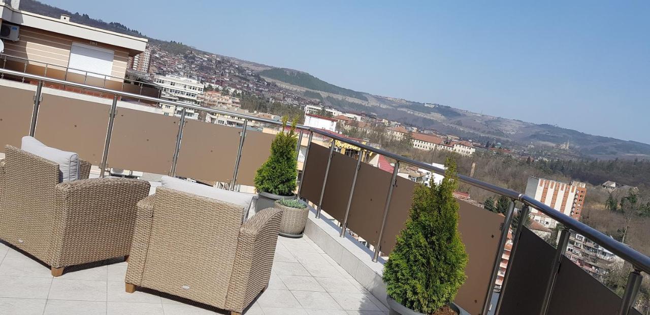 The View Veliko Tarnovo Apartment Luaran gambar