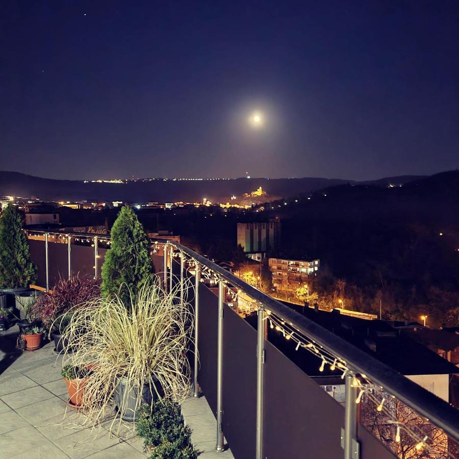 The View Veliko Tarnovo Apartment Luaran gambar