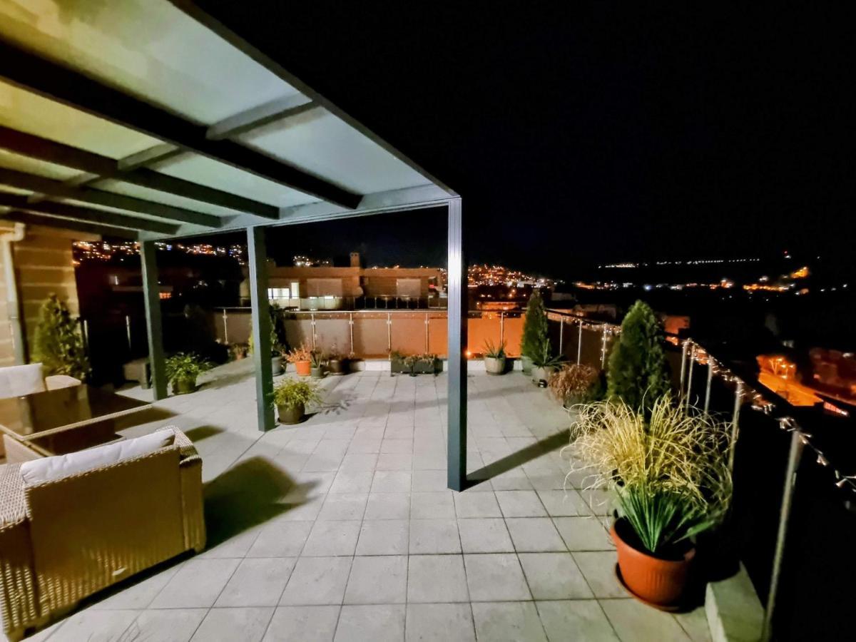 The View Veliko Tarnovo Apartment Luaran gambar